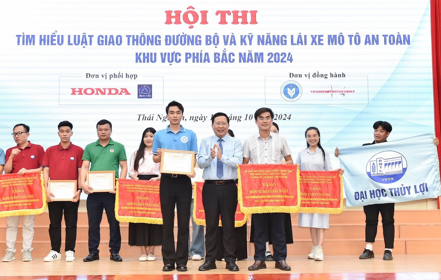 anh-5-4932.jpg