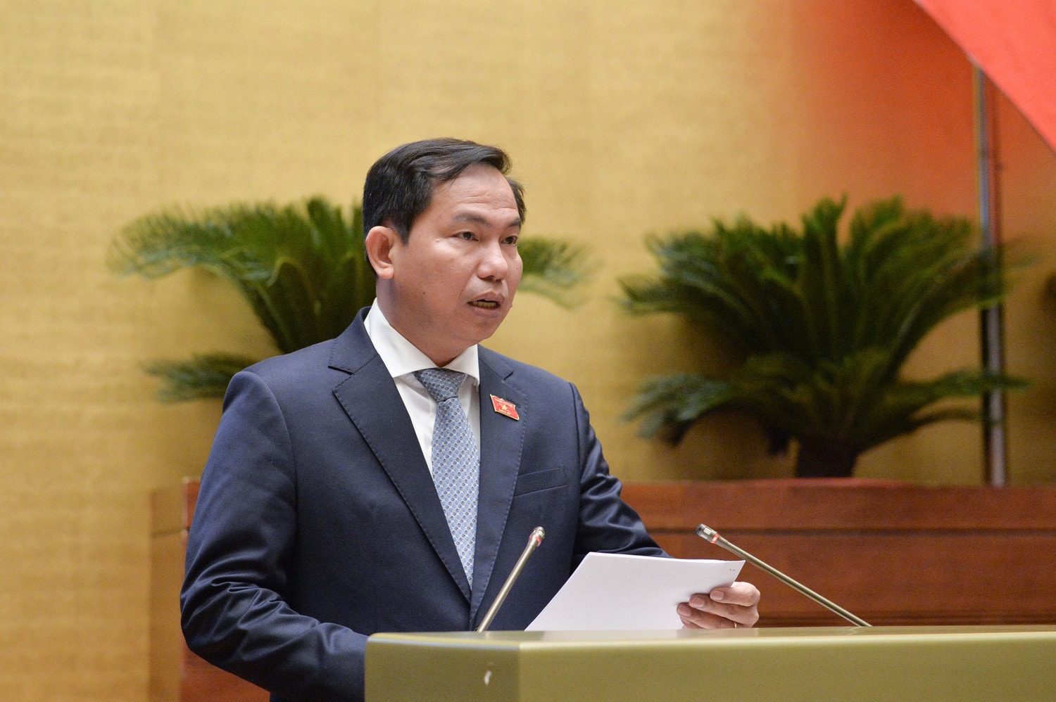 chu-nhiem-uy-ban-tai-chinh-ngan-sach-le-quang-manh-9804-9316.jpg