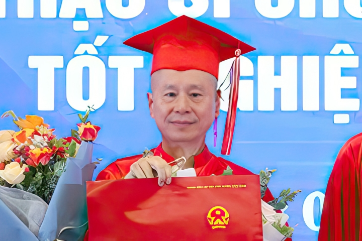 thich-chan-quang-11472866-6357-5231.png