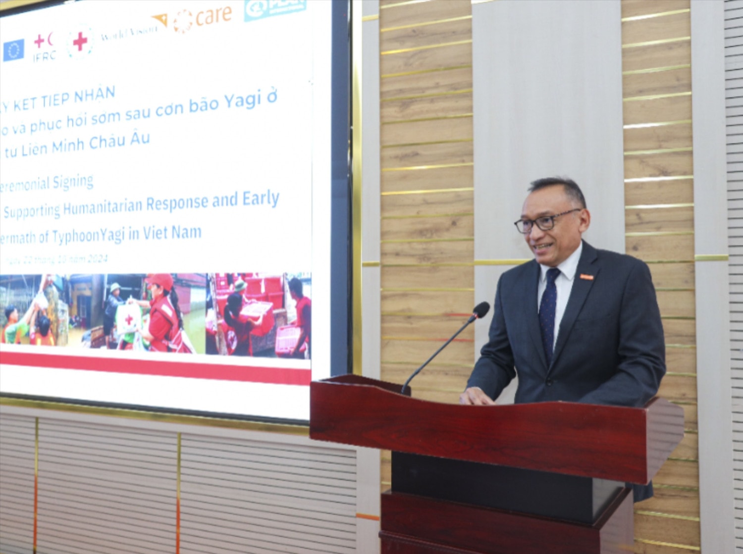 echo-world-vision-care-va-plan-hop-tac-ho-tro-nhan-dao-cho-viet-nam-sau-bao-yagi-20241022144627-151-5228-9554-9158.jpg