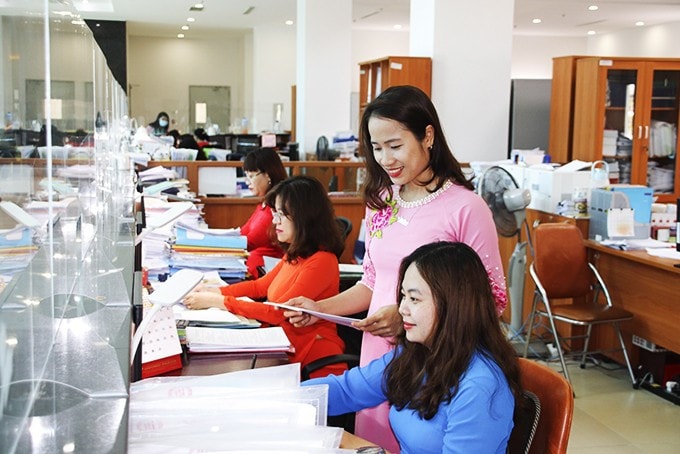 Thời gian qua, KBNN tỉnh Khánh Hòa đã mở rộng phối hợp thu và ủy nhiệm thu ngân sách với các ngân hàng thương mại. Nguồn: BHK