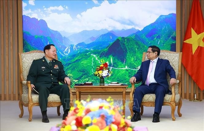 Thủ tướng Phạm Minh Chính tiếp Thượng tướng Trương Hựu Hiệp, Phó Chủ tịch Quân ủy Trung ương Trung Quốc. Ảnh: Dương Giang/TTXVN