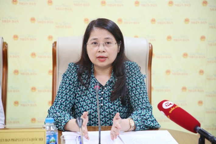 Phó Chủ nhiệm Ủy ban Pháp luật Trần Hồng Nguyên phát biểu tại Tọa đàm “Quy định mới về nhà ở xã hội: từ chính sách đến thực thi” do Báo Đại biểu Nhân dân tổ chức
