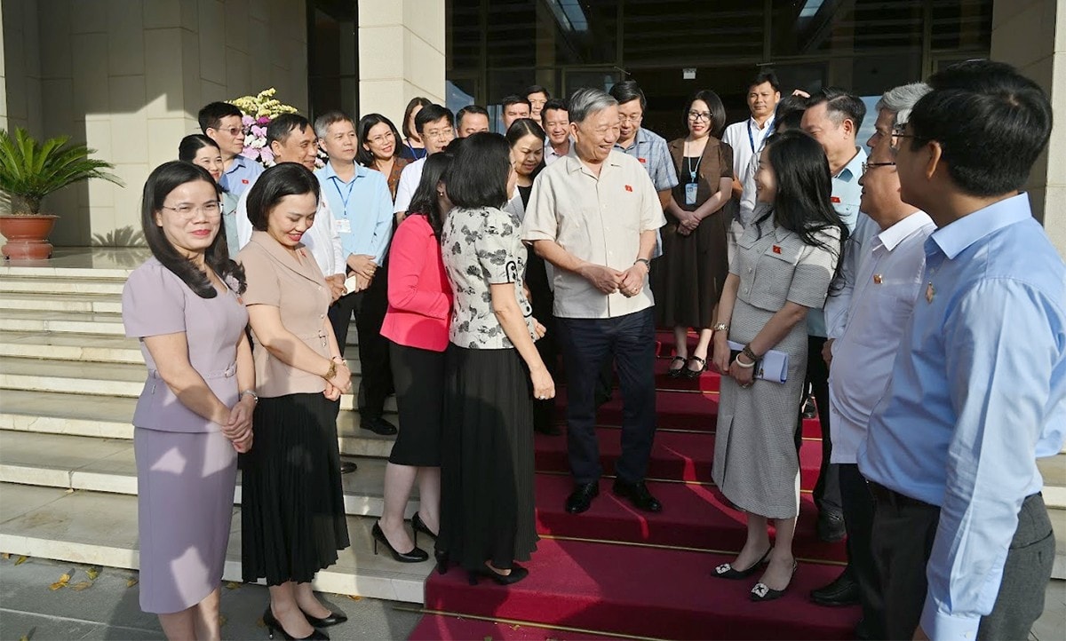to-lam-a4-6981-2759.jpg