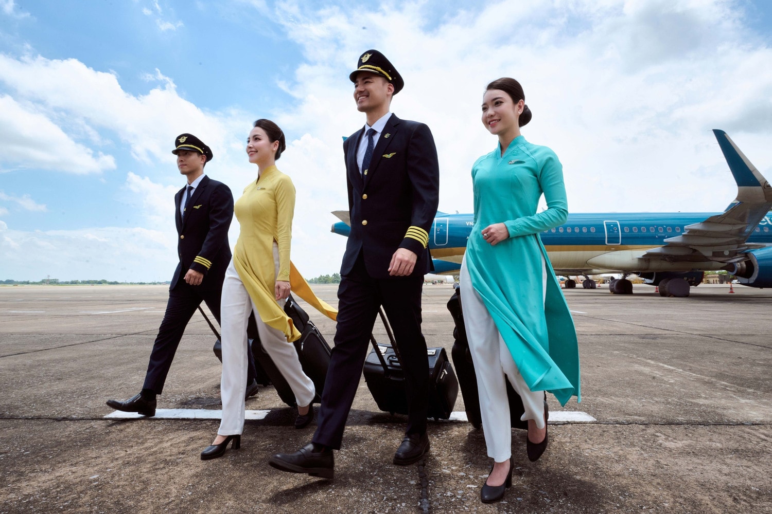 vietnam-airlines-se-khai-thac-4-chuyen-moi-tuan-tren-duong-bay-ha-noi-phnom-penh-vao-cac-ngay-thu-hai-thu-tu-thu-sau-va-chu-nhat-bang-may-bay-airbus-a321-anh-vna-5847-399.jpg