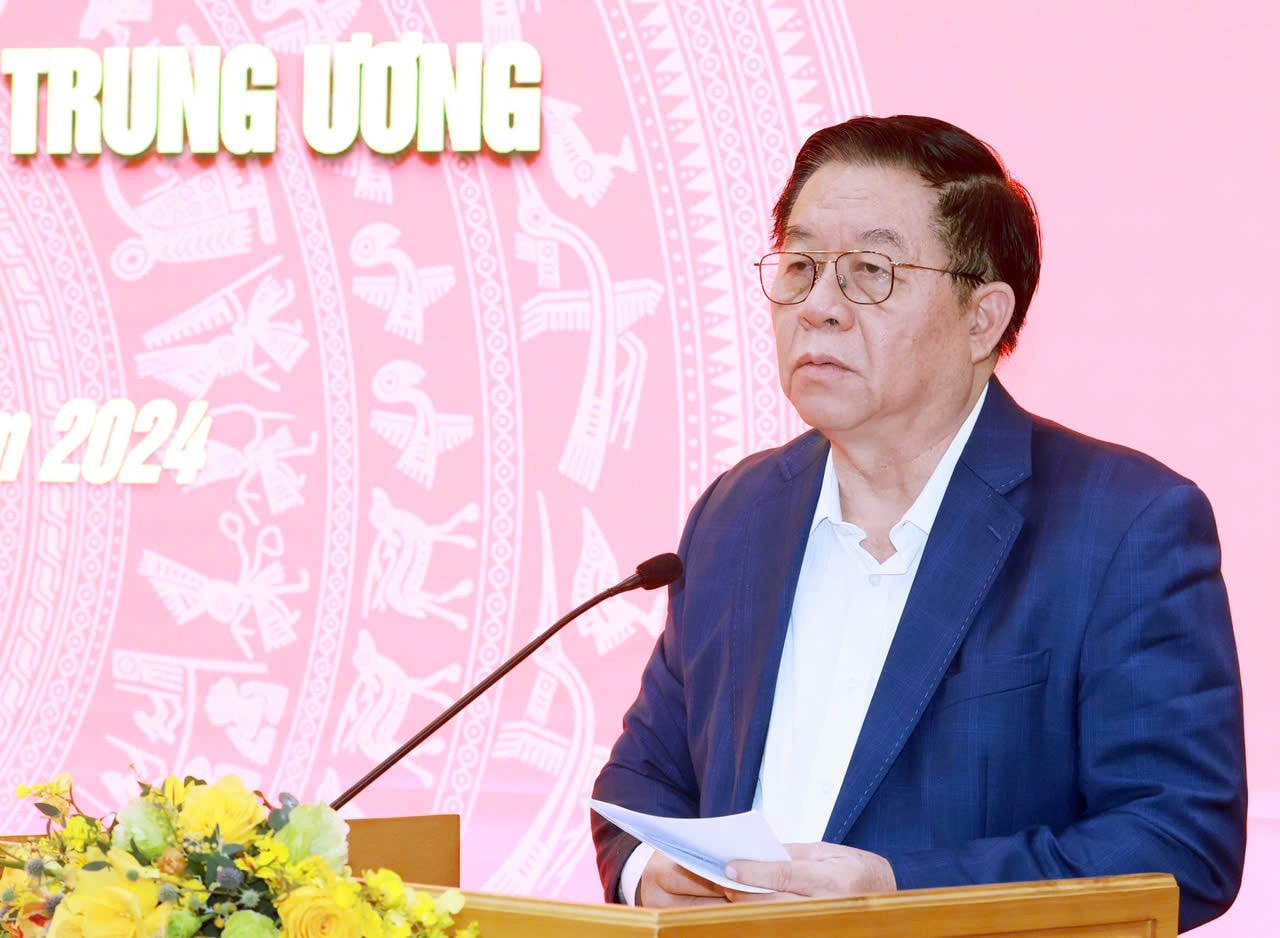 Đồng chí Nguyễn Trọng Nghĩa, Ủy viên Bộ Chính trị, Bí thư Trung ương Đảng, Trưởng Ban Tuyên giáo Trung ương phát biểu. Ảnh: Thống Nhất/TTXVN
