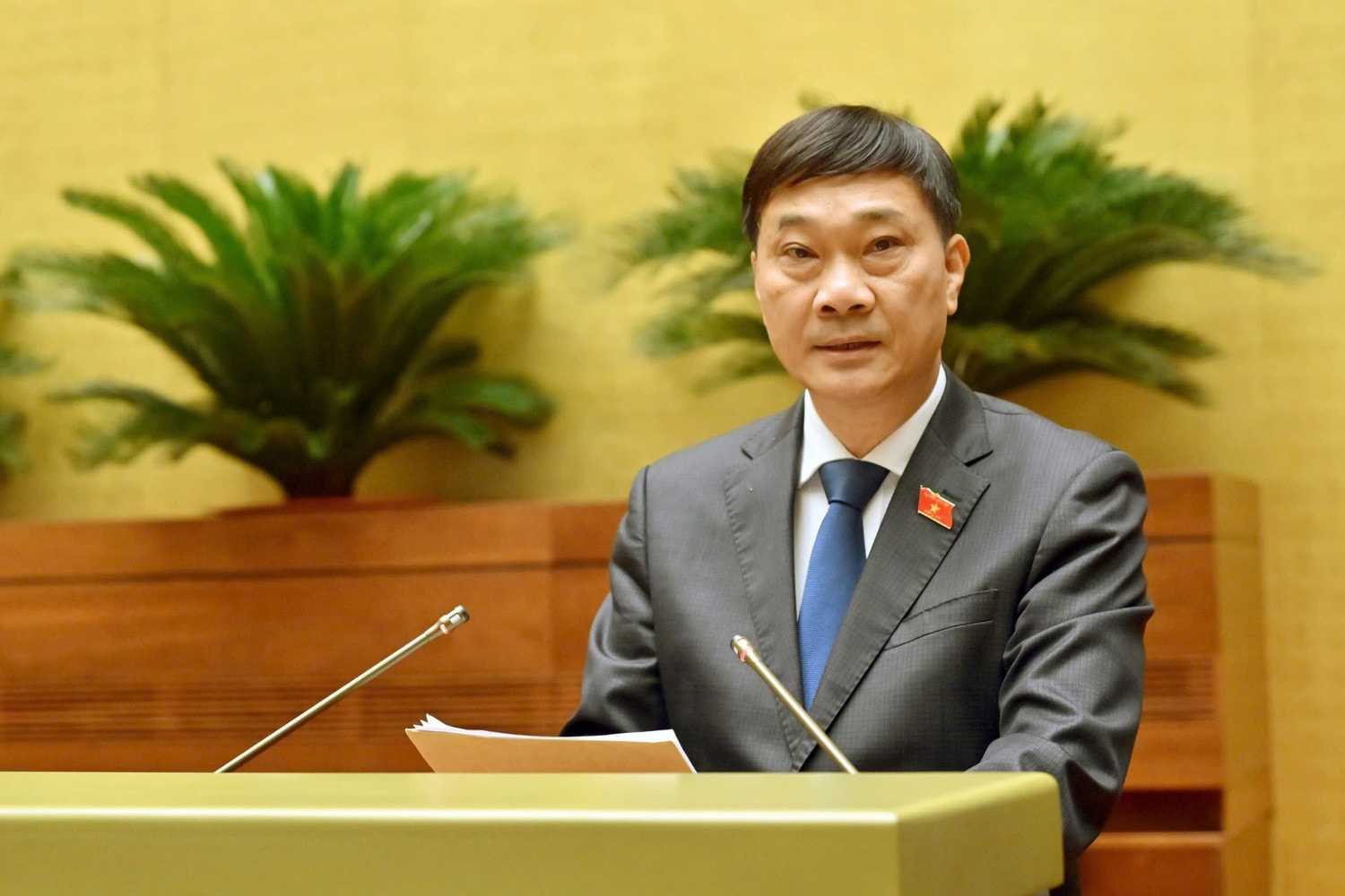 chu-nhiem-uy-ban-kinh-te-vu-hong-thanh-4.jpg
