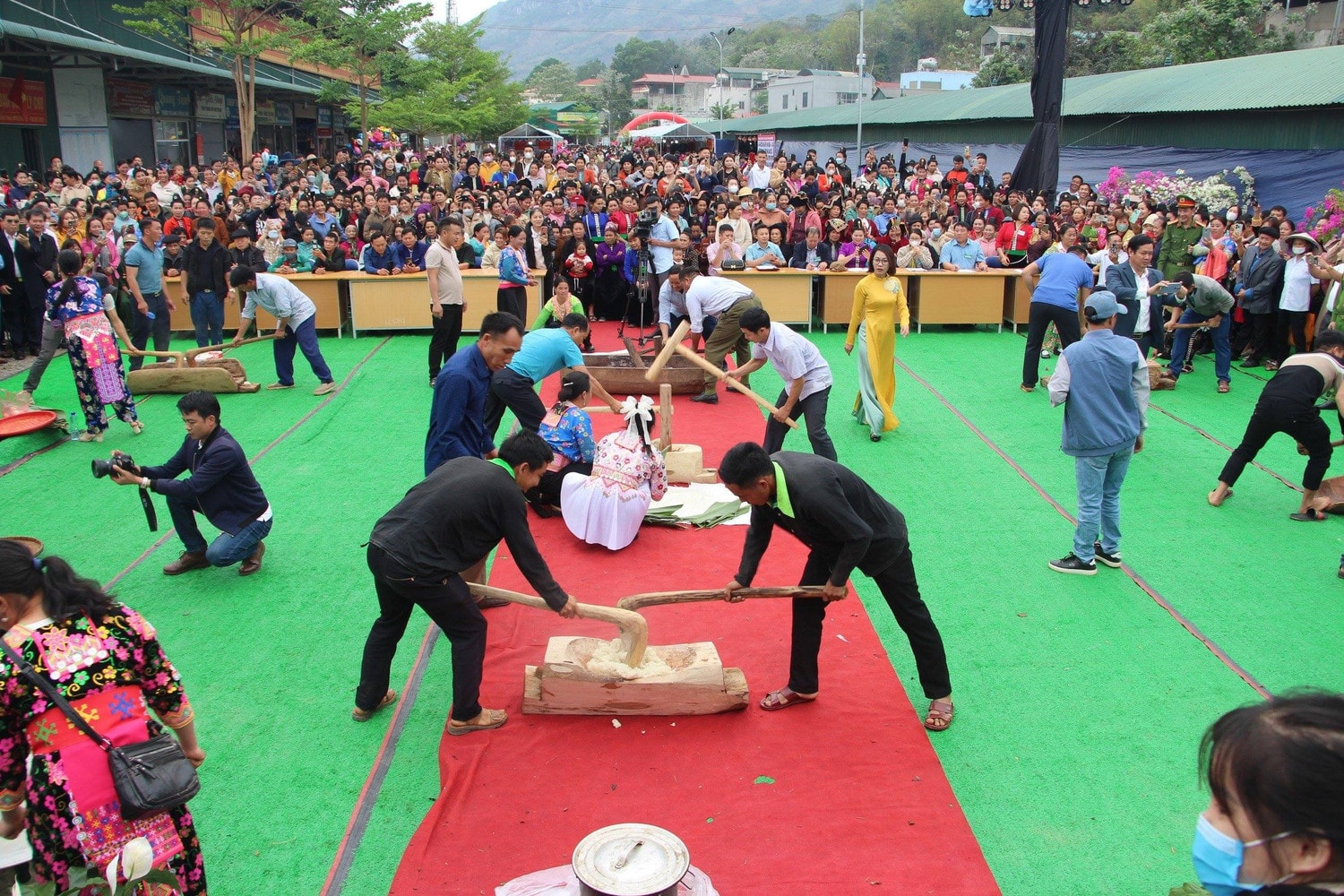 cho-trung-tam.jpg