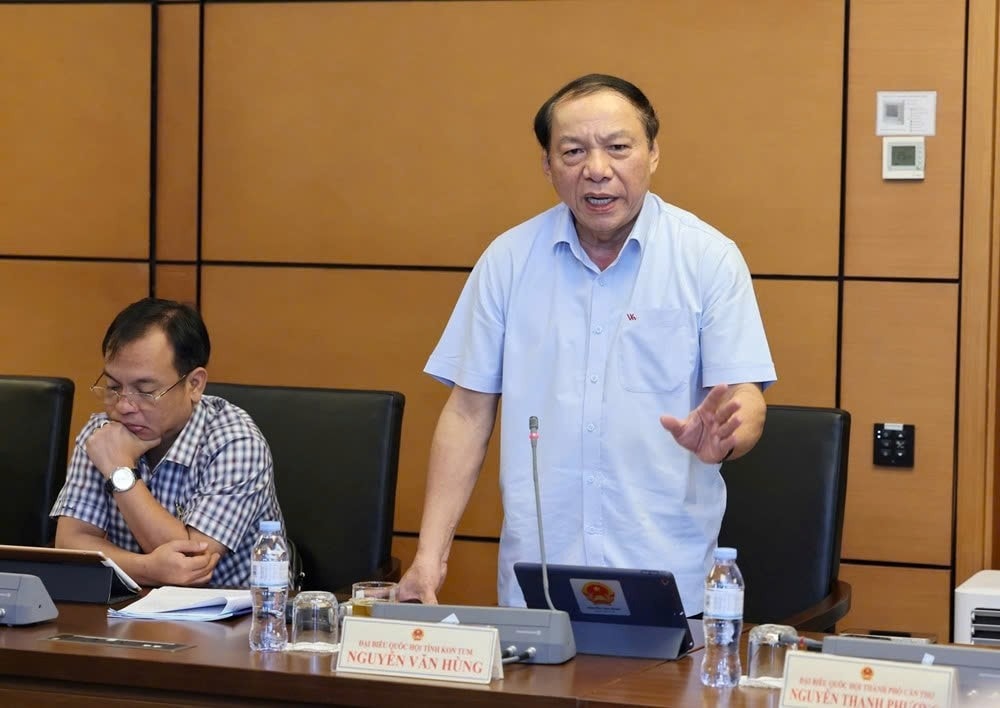 Bộ trưởng Bộ Văn hóa, Thể thao và Du lịch Nguyễn Văn Hùng. Ảnh: X.Công
