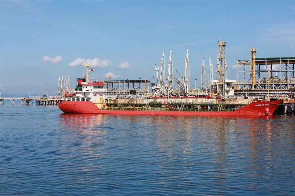 9-thang-dau-nam-2024-bsr-da-san-xuat-va-xuat-ban-gan-48-trieu-tan-san-pham-cac-loai-anh-bsr.jpg