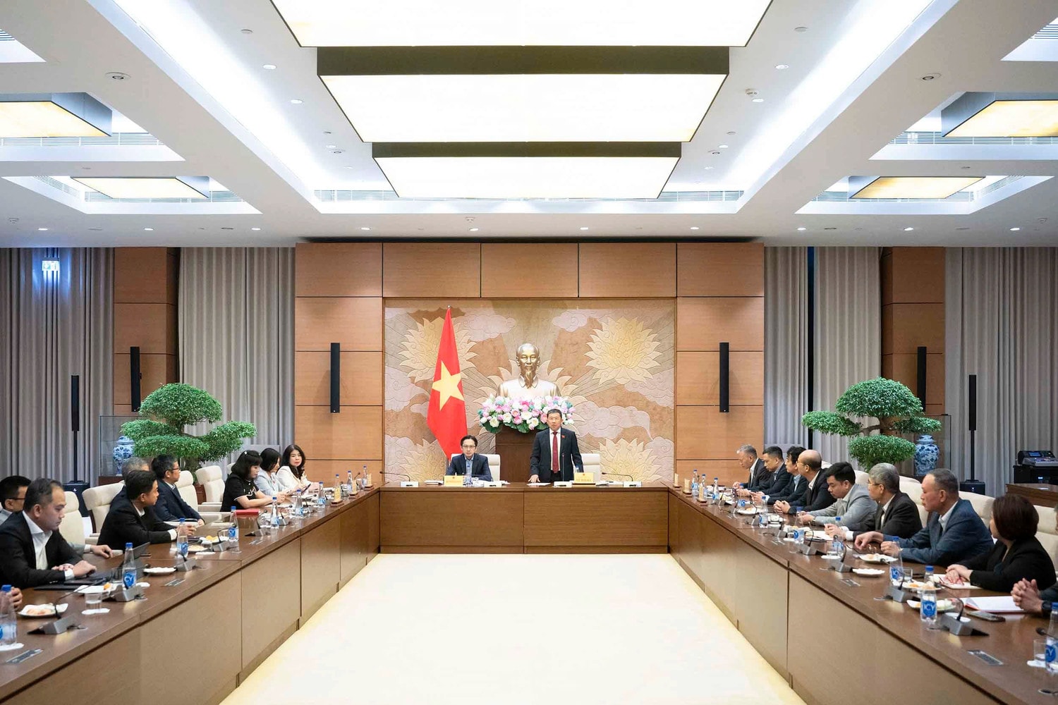 Quang cảnh cuộc gặp mặt