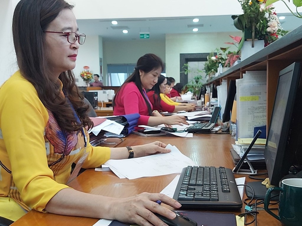 Kho bạc Nhà nước sẽ thành lập các đoàn công tác đôn đốc giải ngân đầu tư công. Ảnh: T. Dương