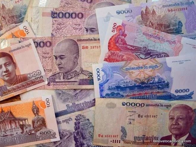cambodia-moneyjpg.jpg