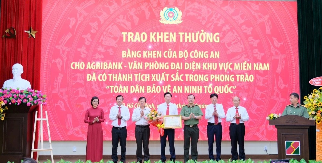 anh1.jpg
