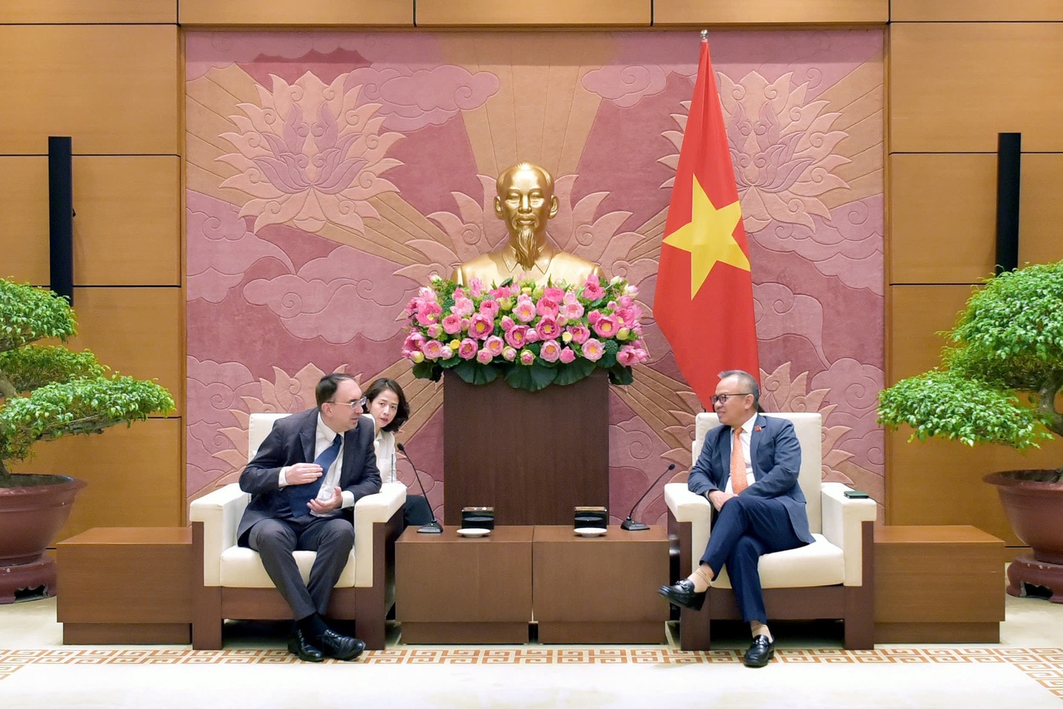 63307106c09878c62189.jpg
