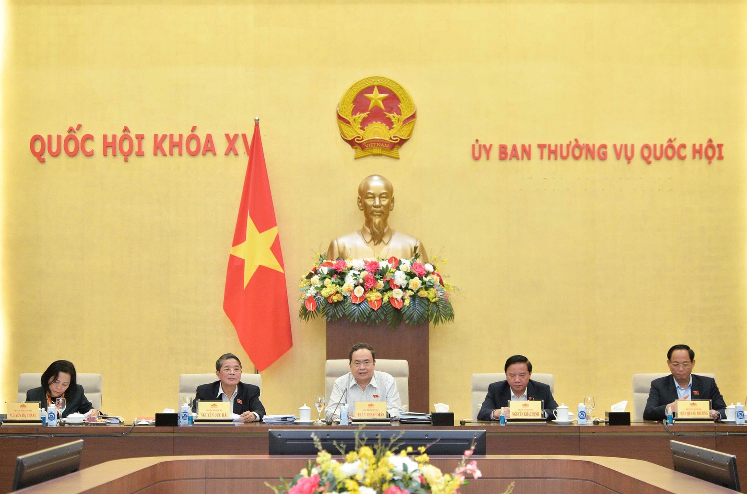 v2-7535.jpg