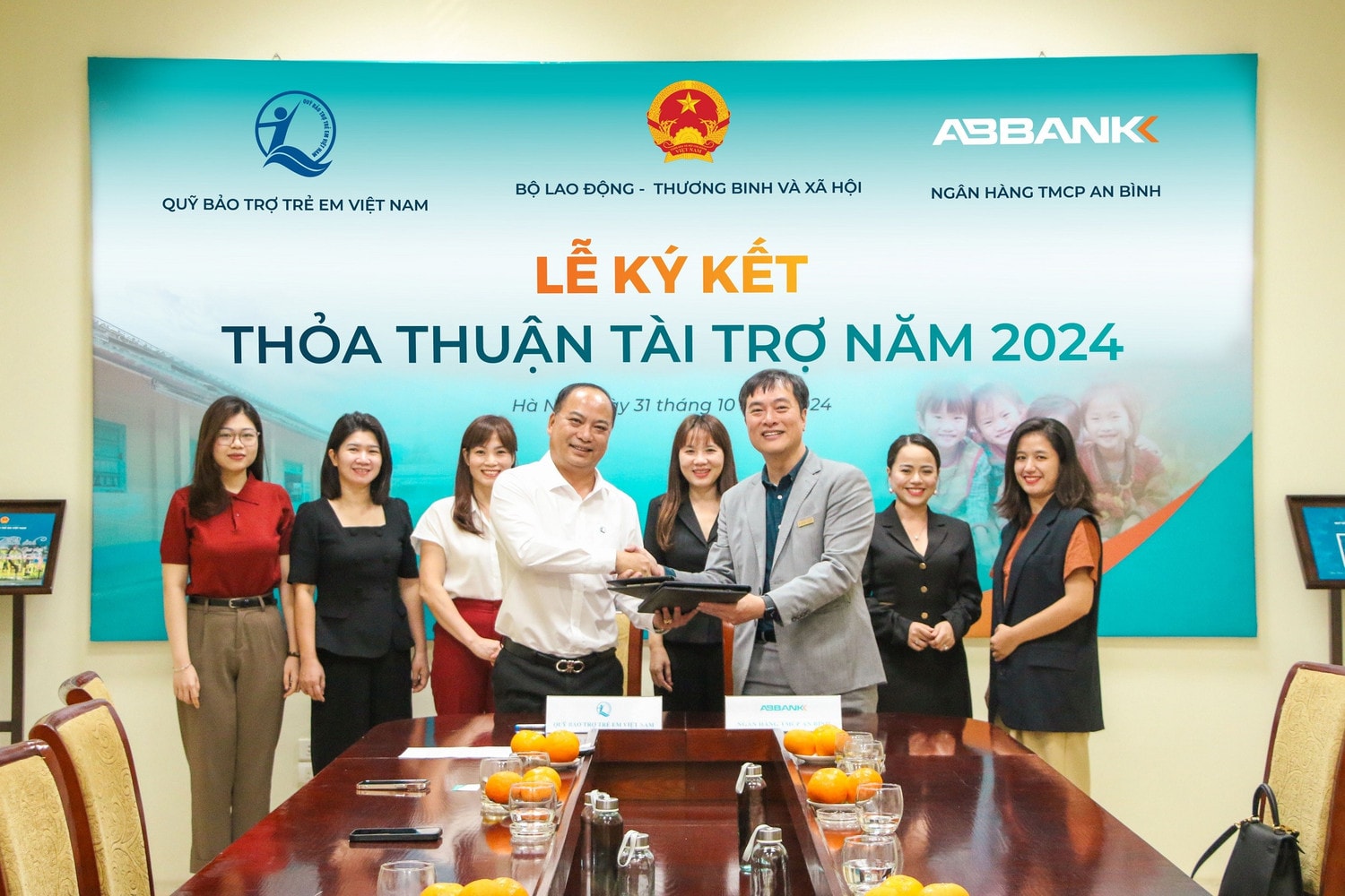 h3-ong-dinh-tien-hai-giam-doc-quy-bttevn-danh-gia-day-khong-chi-la-mot-thoa-thuan-tai-tro-ma-con-la-mot-su-dong-hanh-hop-tac-mang-tinh-ben-vung-va-y-nghia.jpg