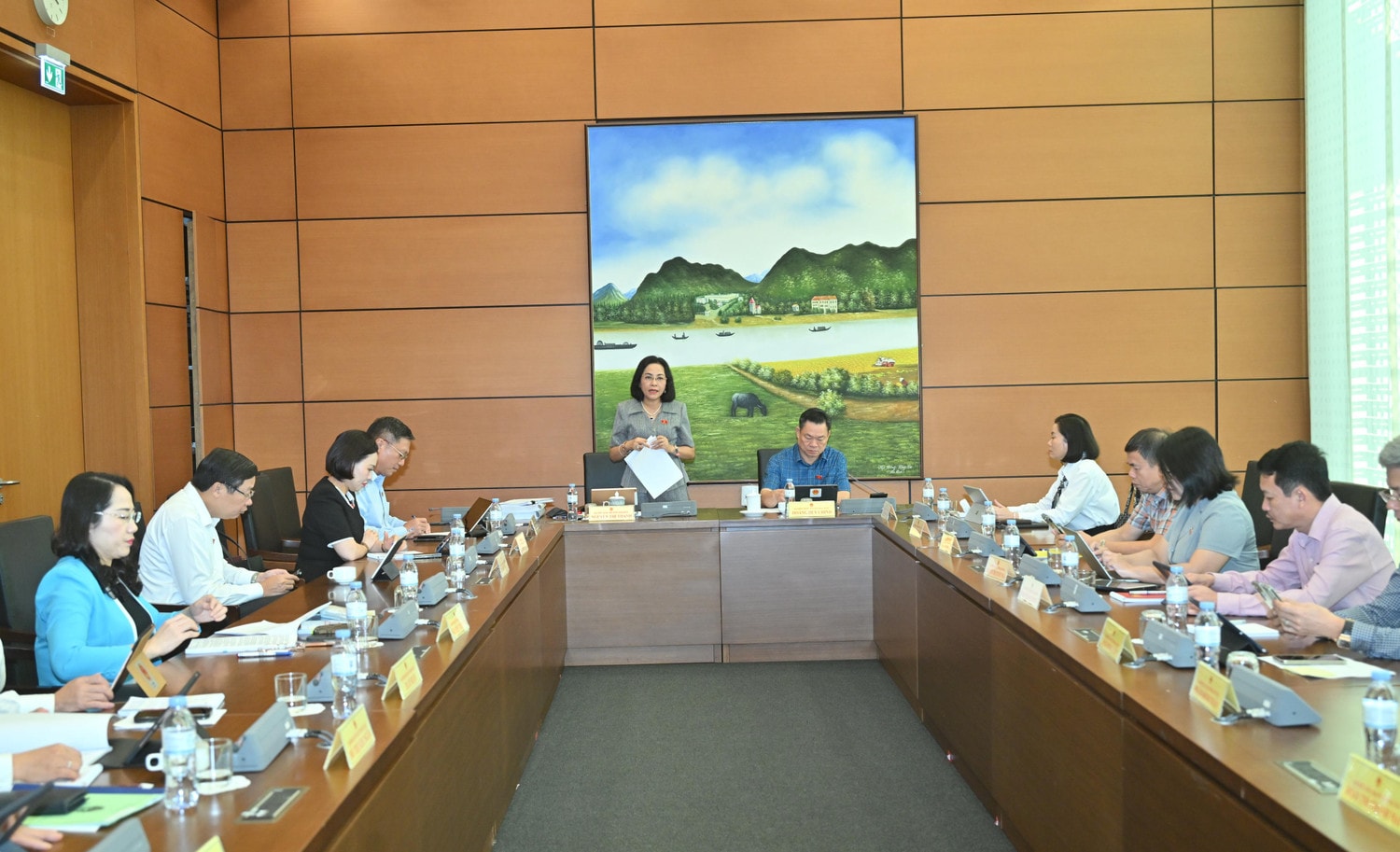 pho-chu-tich-quoc-hoi-nguyen-thi-thanh-phat-bieuvqk-0867.jpg