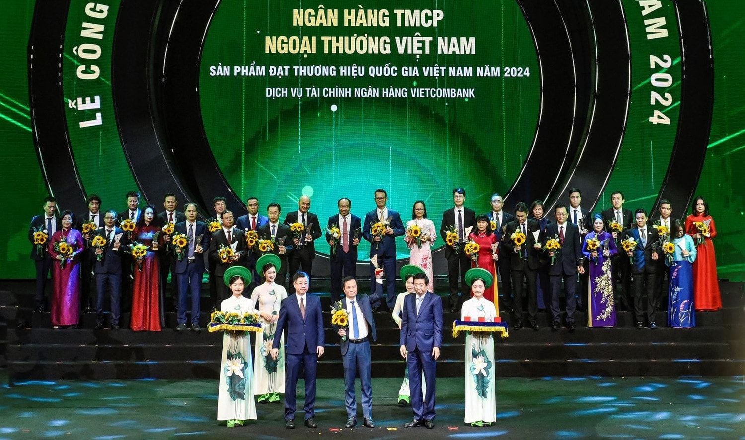 vcb-thuong-hieu-quoc-gia-1.jpg