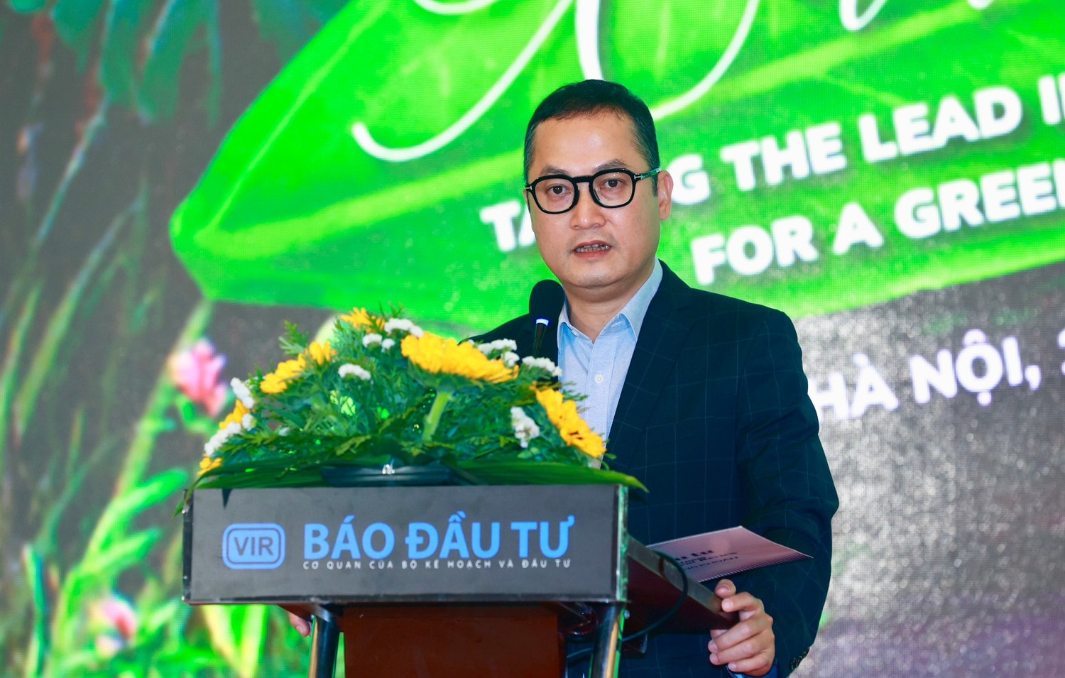 ong-viet-anh.jpg