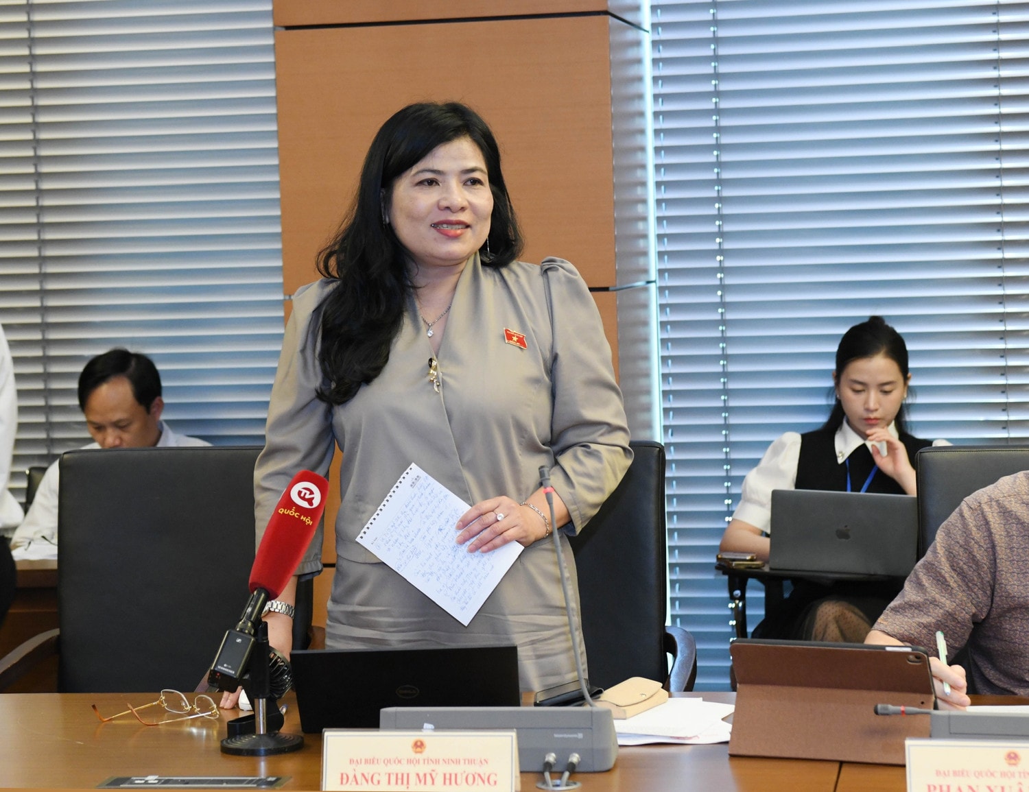 ba-my-huong.jpg