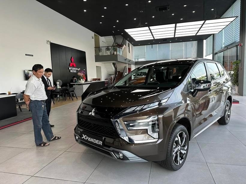 Vietnamese automobile market records a modest growth in October (Photo: VNA) Vietnamese automobile market records a modest growth in October (Photo: VNA)