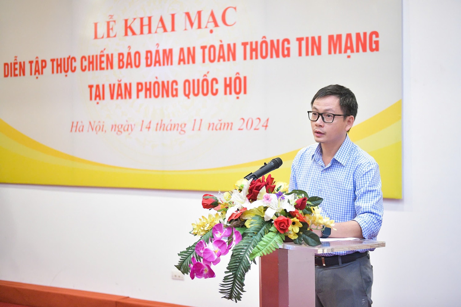 pho-vu-truong-vu-tin-hoc-nguyen-hong-phong-phat-bieu-khai-mac.jpg