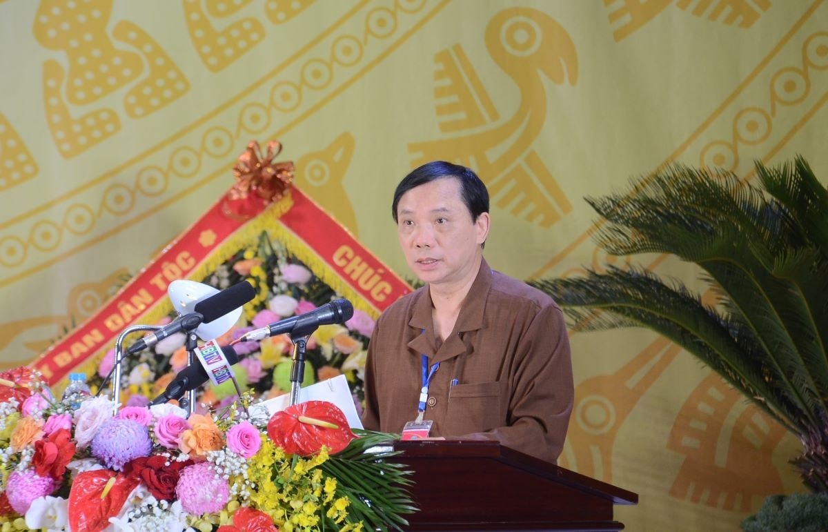 chu-tich-ubnd-tinh-bui-van-khanh-doc-dien-van-khai-mac-dai-hoi-anh-dinh-hoa.jpg