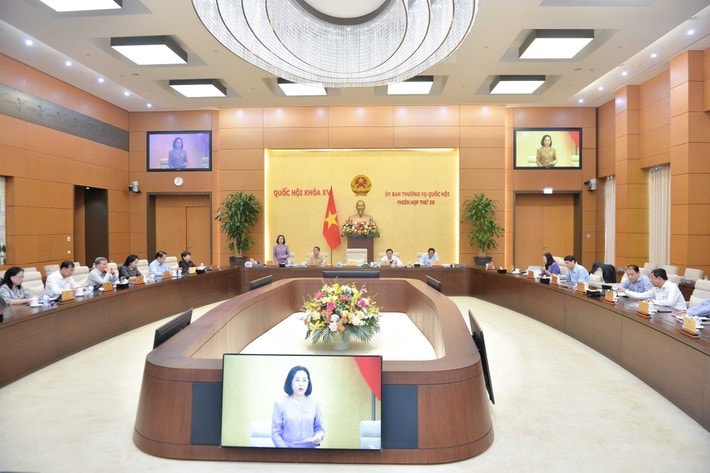 Photo: Ho Long toan-canh.jpg