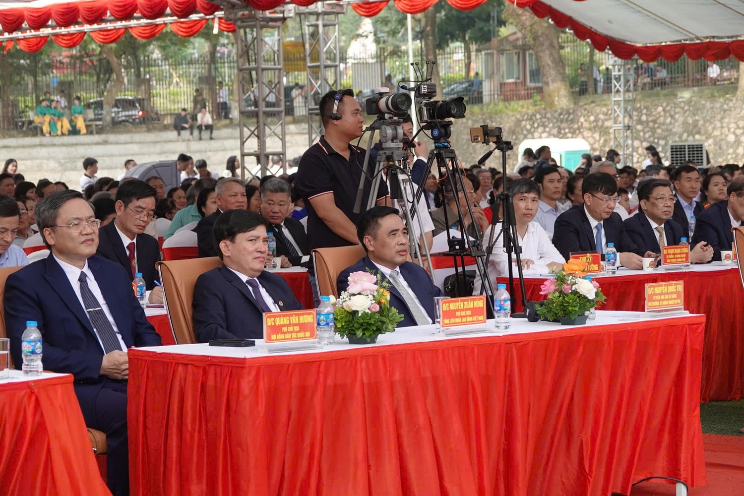 Các đại biểu tham dự Lễ kỷ niệm 60 năm thành lập Trường Đại học Lâm nghiệp (Ảnh: BTC)