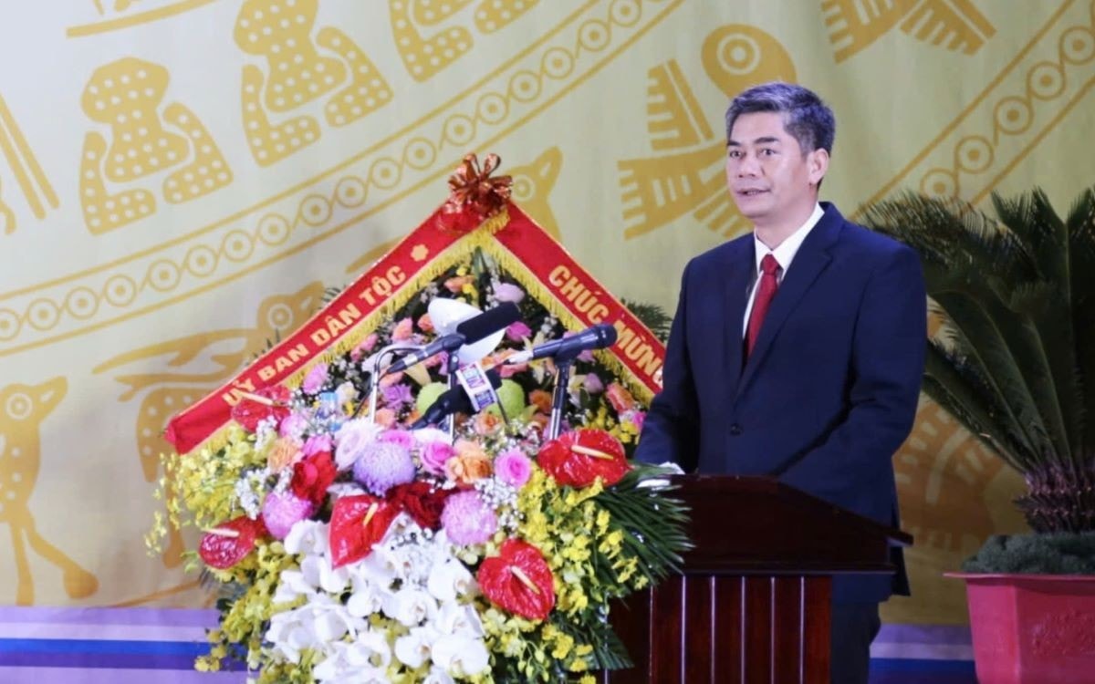 uy-vien-du-khuyet-trung-uong-dang-thu-truong-pho-chu-nhiem-uy-ban-dan-toc-y-vinh-tor-phat-bieu-chi-dao-anh-dinh-hoa.jpg