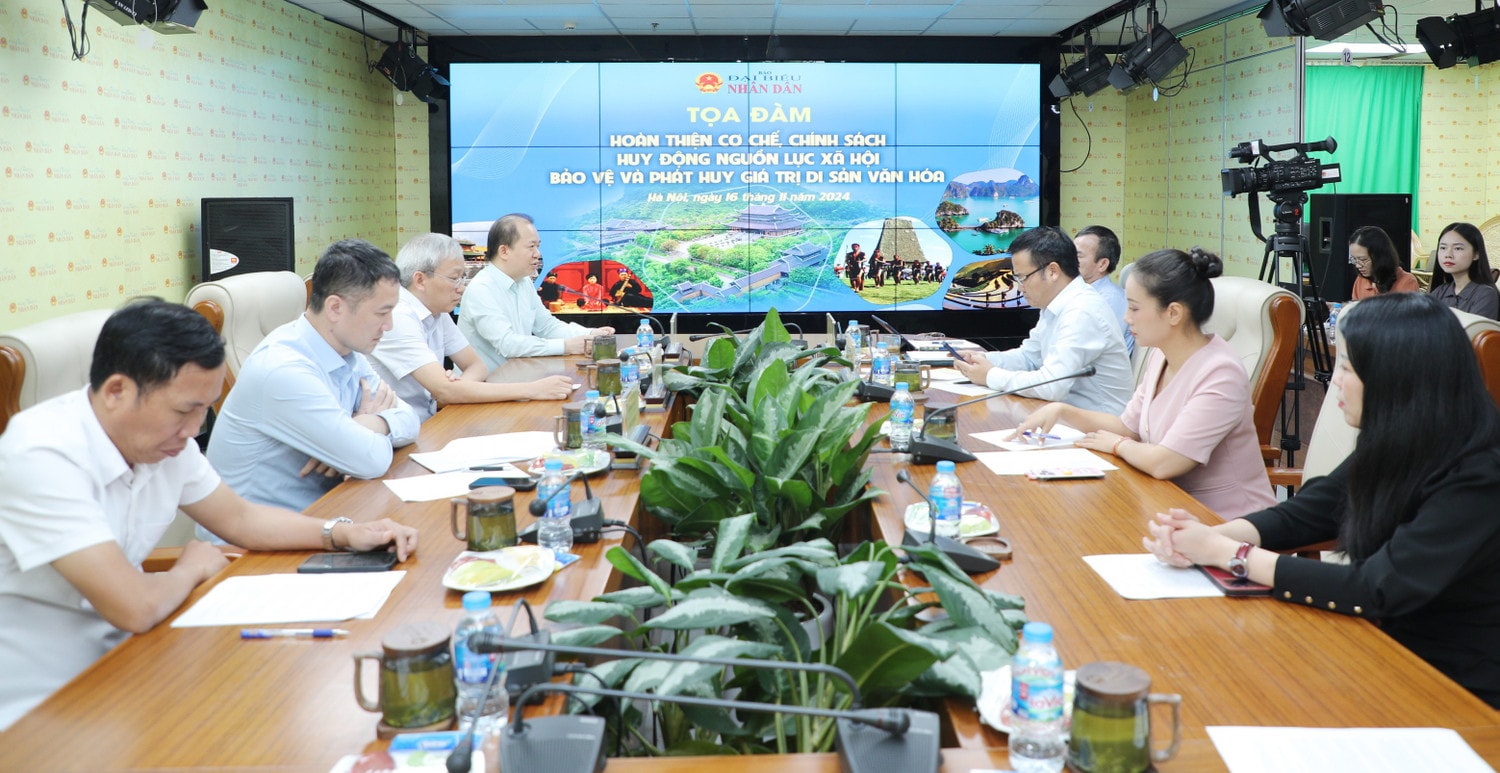 toan-canh-toa-dam-2.jpg