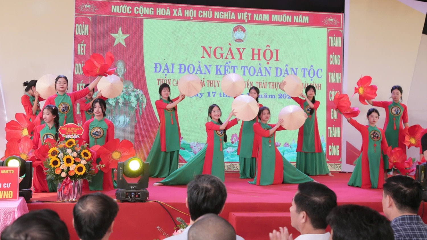 Tiết mục văn nghệ tại Ngày hội