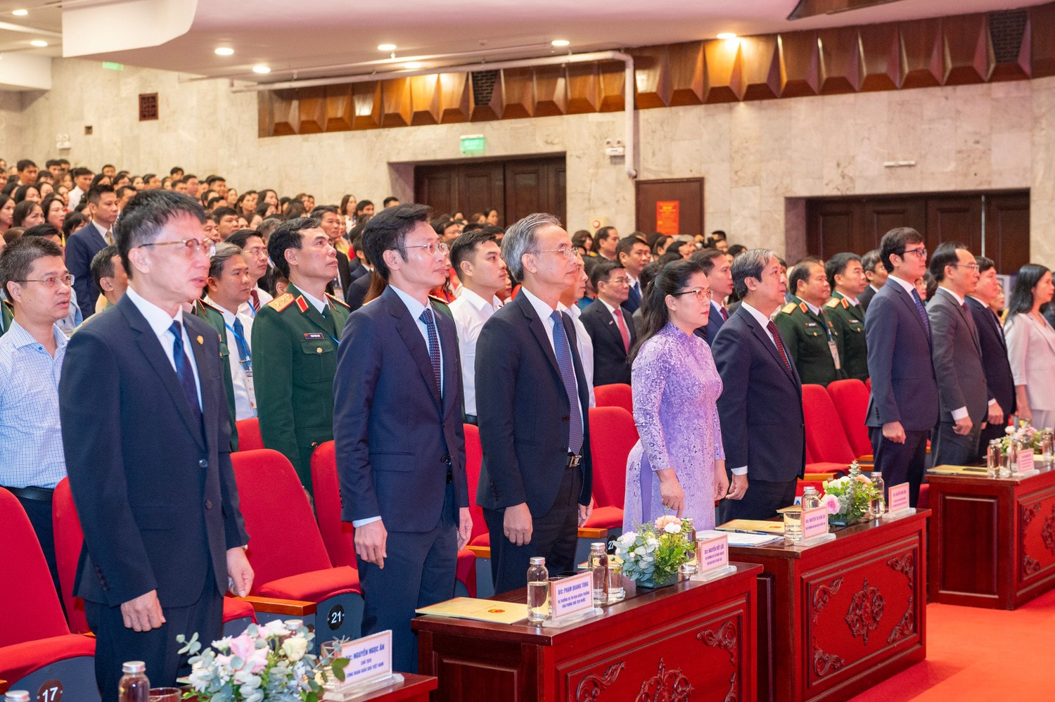 tth-7128-copy.jpg