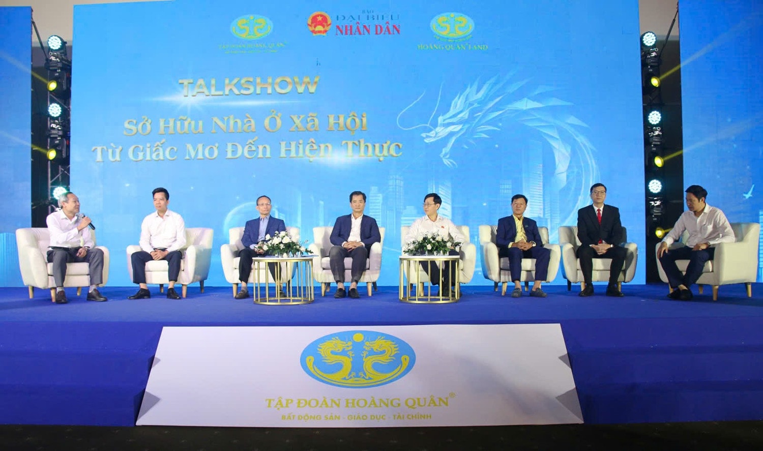 36d9b3bf90842bda7295.jpg