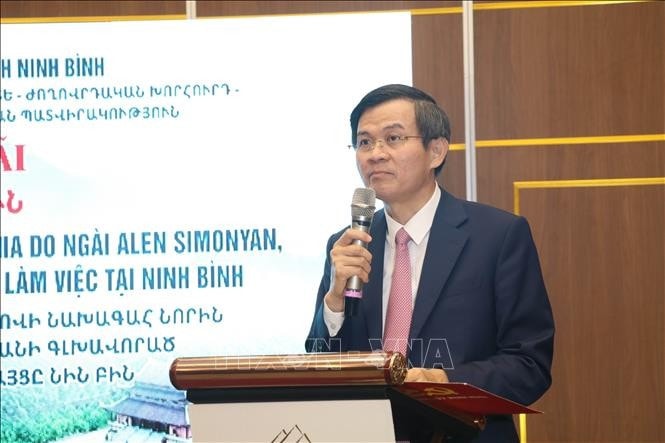 Bí thư Tỉnh ủy Ninh Bình Đoàn Minh Huấn phát biểu chào mừng. Ảnh: Hải Yến/TTXVN