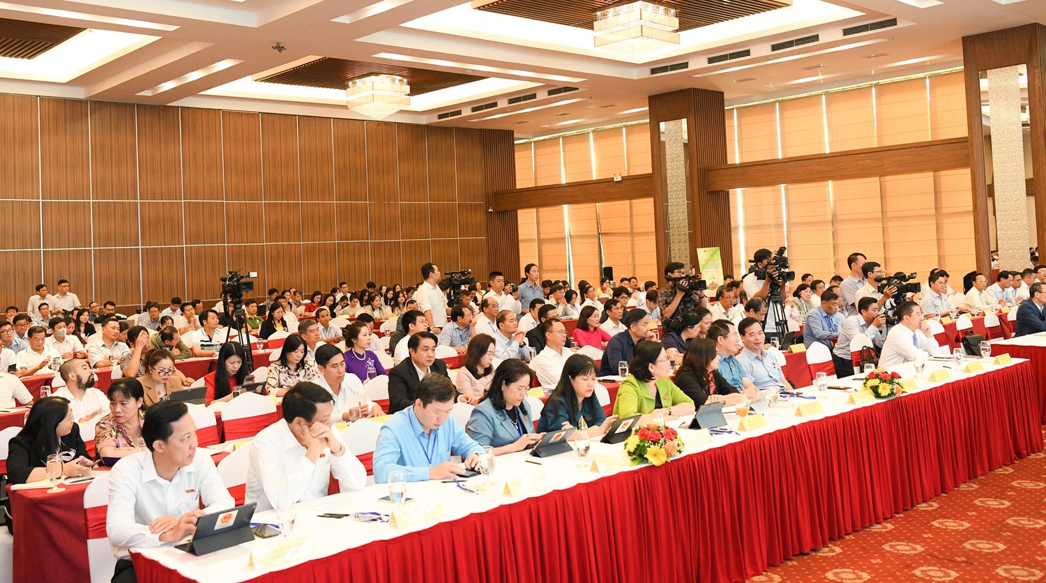 Các đại biểu dự hội thảo. Ảnh: Lâm Hiển