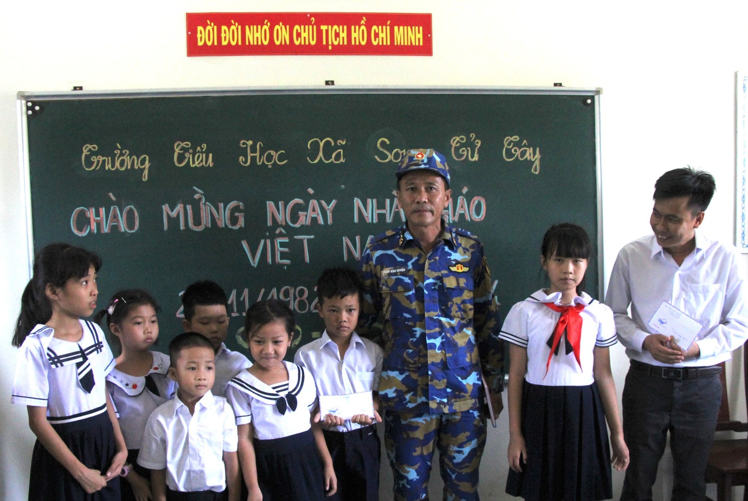 anh-1-dai-ta-tran-van-quyen-lu-doan-truong-lu-doan-146.jpg