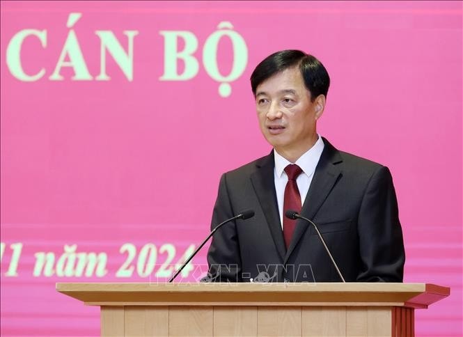 Bí thư Trung ương Đảng, Chánh Văn phòng Trung ương Đảng Nguyễn Duy Ngọc phát biểu giao nhiệm vụ cho đồng chí Võ Thành Hưng. Ảnh: An Đăng/TTXVN