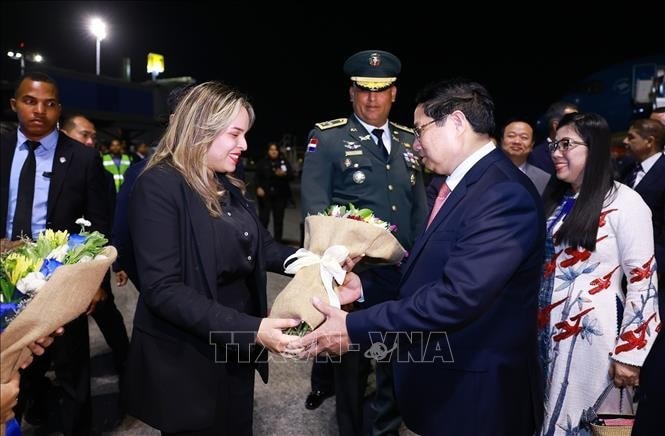 Lễ đón Thủ tướng Phạm Minh Chính và Phu nhân tại sân bay Las Américas, Santo Domingo, Cộng hòa Dominicana. Ảnh: Dương Giang/TTXVN