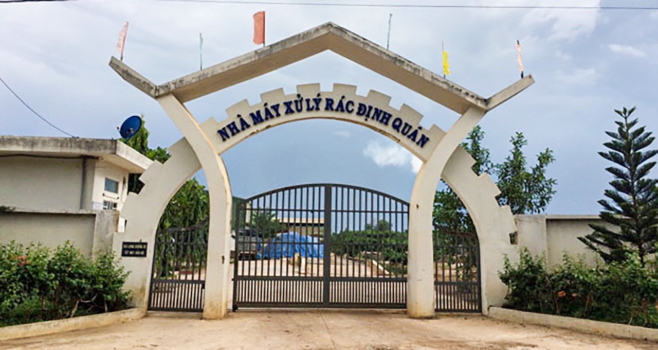 nha-may-rac-dinh-quan.jpg