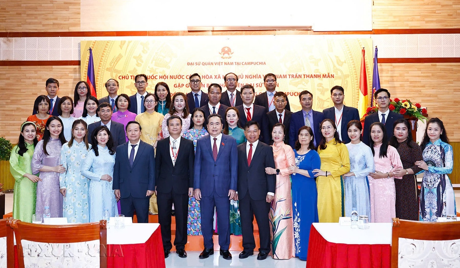 ctqh-cong-dong-a5.jpg