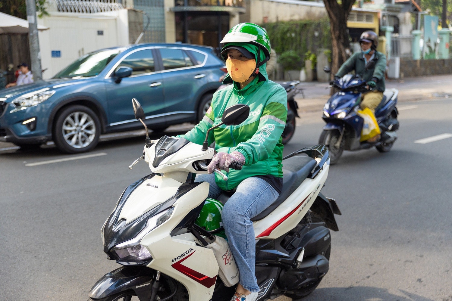 bao-dbnd-bai-dang-grab-10-nam-anh-1.jpg