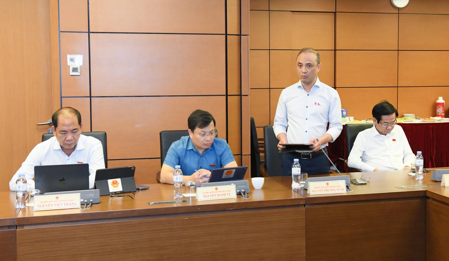 db-nguyen-phuong-tuan-kien-giang.jpg