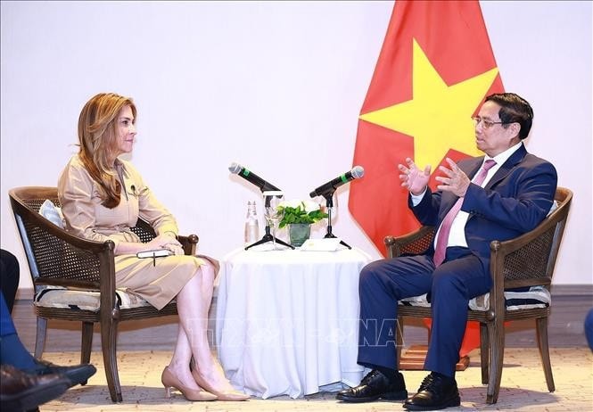 Thủ tướng Phạm Minh Chính tiếp bà Carolina Mejia, Tổng Bí thư Đảng Cách mạng Hiện đại (PRM) Cộng hòa Dominicana. Ảnh: Dương Giang/TTXVN