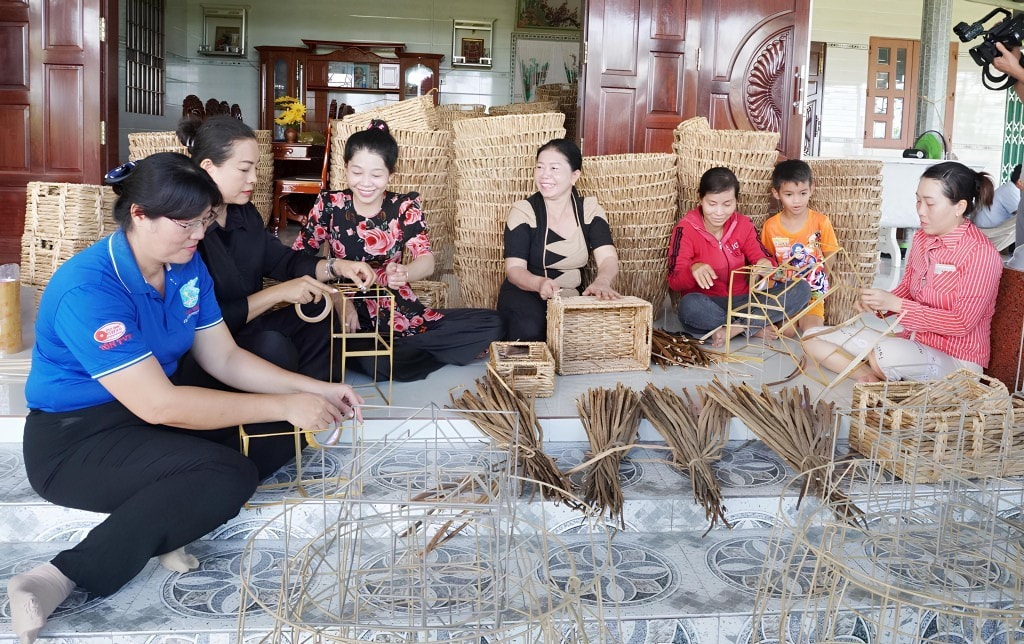 Đào tạo nghề cho lao động nông thôn tại Long An. Ảnh: Thanh Nga