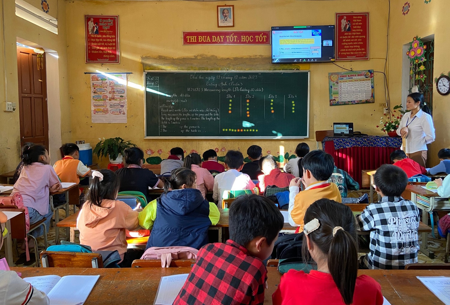 cac-em-hoc-sinh-tai-mu-cang-chai-tham-gia-tiet-hoc-theo-mo-hinh-ilink.jpg