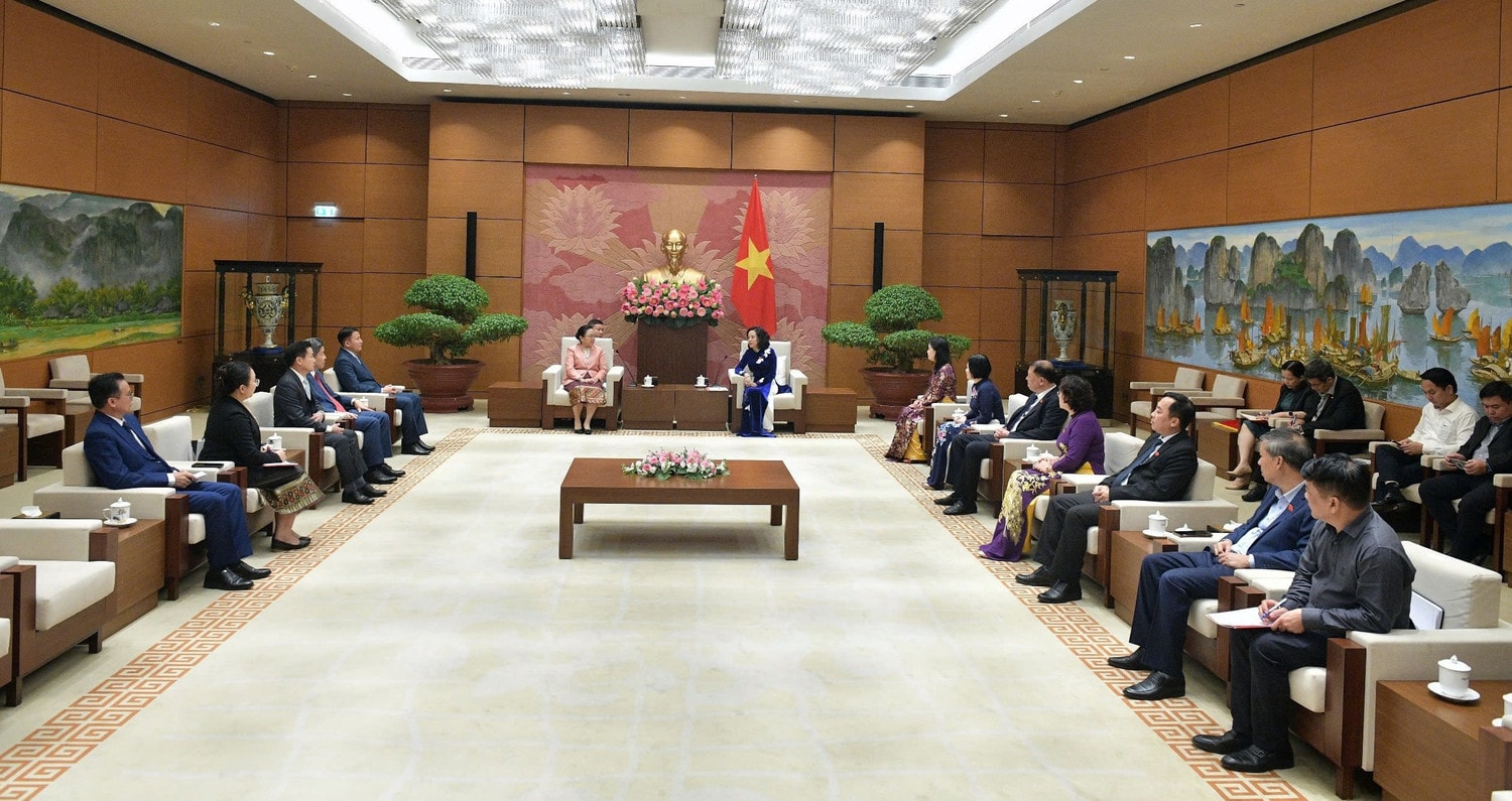 Quang cảnh buổi tiếp