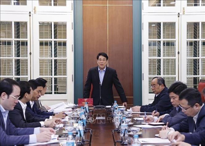 vna-potal-chu-tich-nuoc-lam-viec-voi-co-quan-thuong-truc-cua-ban-chi-dao-cai-cach-tu-phap-trung-uong-stand-1.jpg