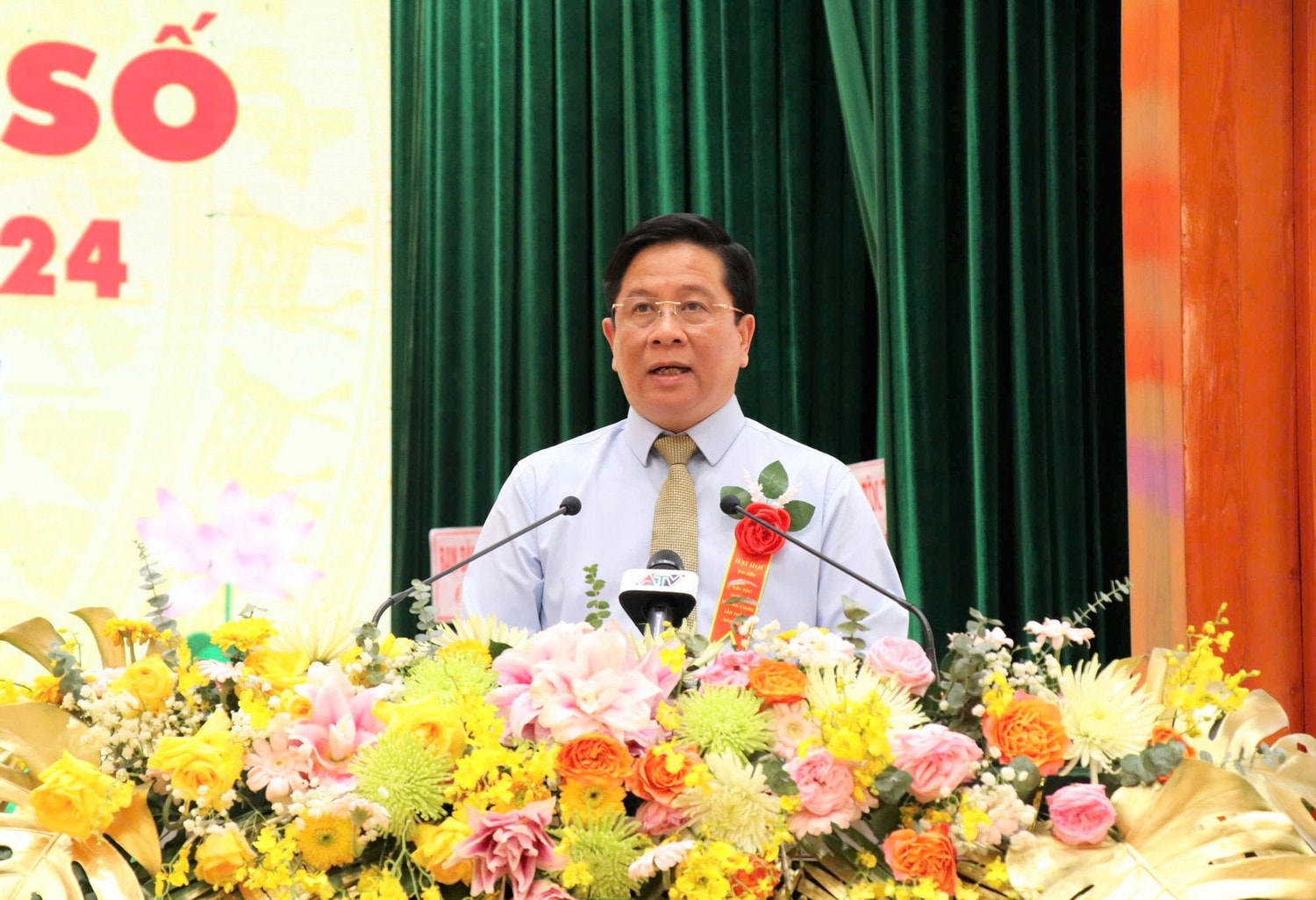 ong-ho-van-mung.jpg